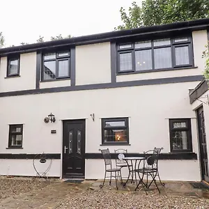  Holiday home Mayfield